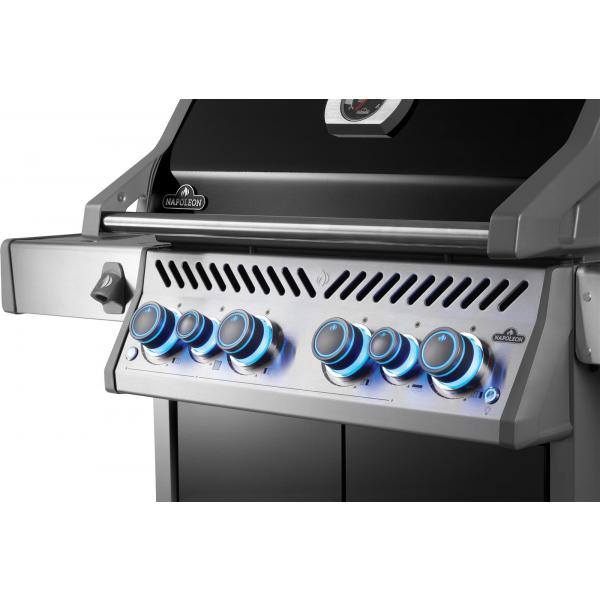 Napoleon - Rogue PRO-S 525 mit Gußrosten, Schwarz