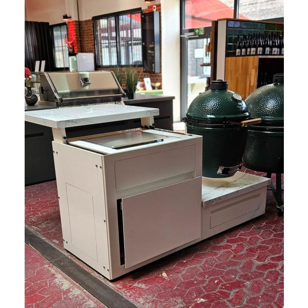 Grillzimmer - Ausstellungsküche - Block Weiß